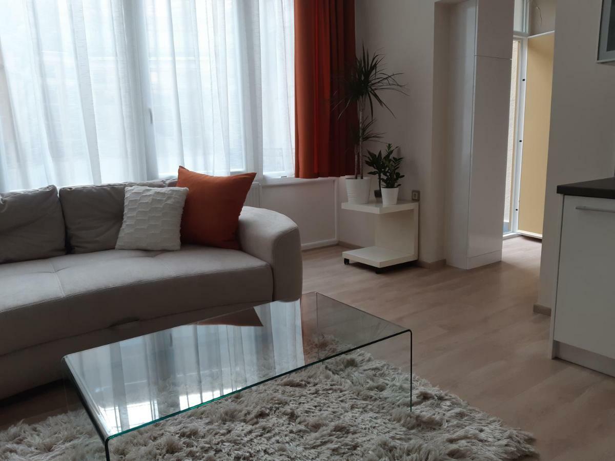 Appartement Modern, Quiet & Cozy In The Middle Of Downtown Near Danube At Fashion Street Boedapest